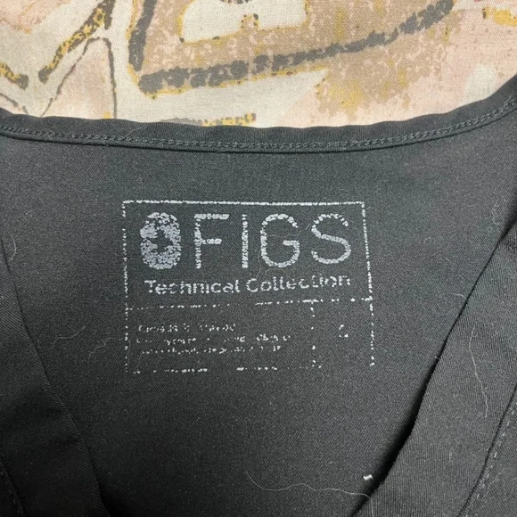 Figs Scrubs Set - Picture 2 of 5